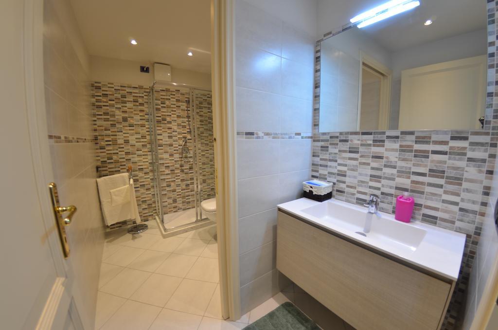 Aida Apartment Лука Екстериор снимка